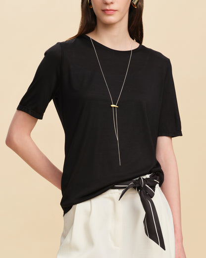 Simple Ribbed Trim Round Neck Top